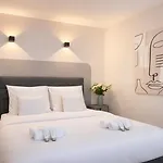 Appartement Arc De Triomphe - Prestige With Lift For 5 *