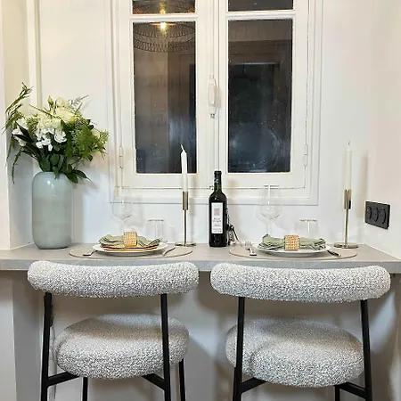 Arc De Triomphe Cosy Retreat Paris
