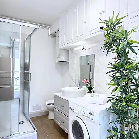 Arc De Triomphe Cosy Retreat * Paris