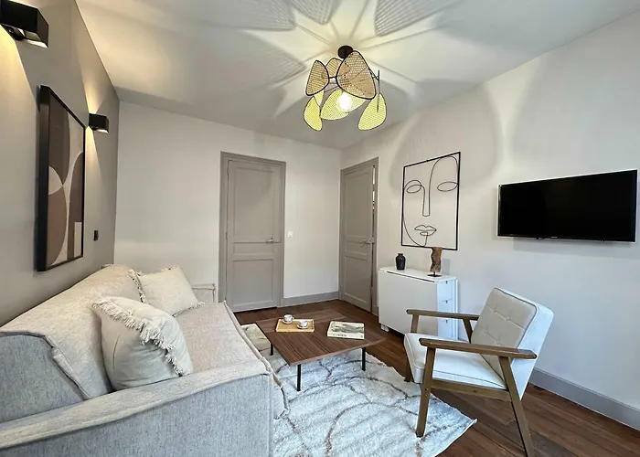 Arc De Triomphe - Prestige With Lift For 5 Апартаменты *