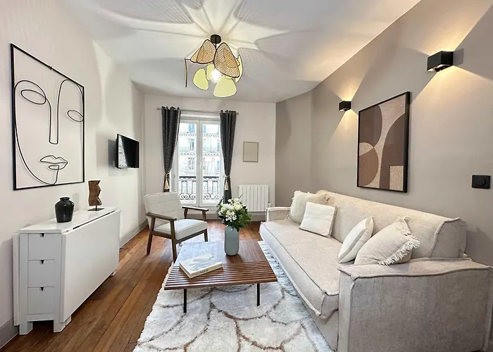 Arc De Triomphe - Prestige With Lift For 5 Апартаменты Париж