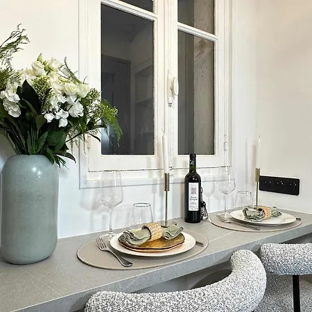 Arc De Triomphe Cosy Retreat 巴黎