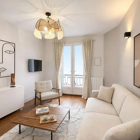 Arc De Triomphe - Prestige With Lift For 5 * Paris
