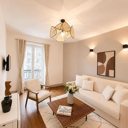 Arc De Triomphe - Prestige With Lift For 5 * Paris