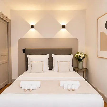 Arc De Triomphe - Prestige With Lift For 5